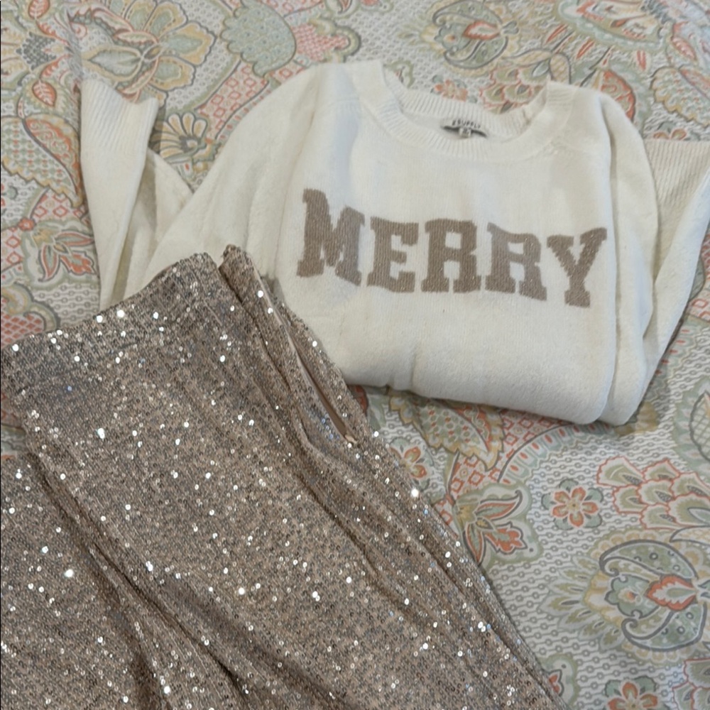 Z Supply White and Tan 'Merry' Sweater